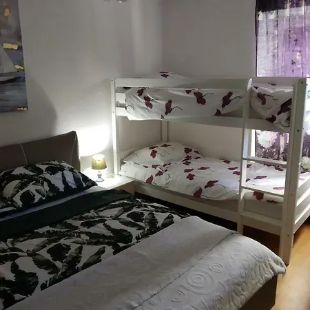 Manuela Apartment